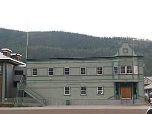 Trondek Hwech'in Community Hall