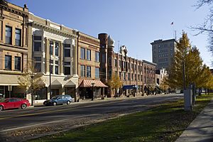 Downtown Warren