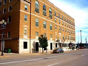 YWCA Building Peoria IL 9-27-2012 5-19-006