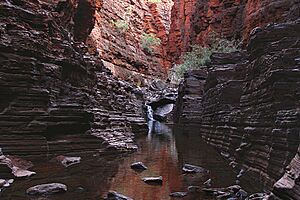 A163, Karijini National Park, Australia, Knox Gorge, 2007