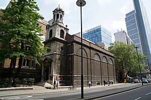 All Hallows on the Wall, City of London - 23397993955.jpg