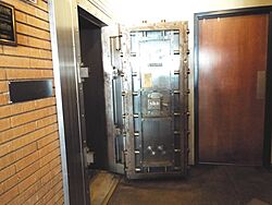 Chandler-Chandler Bank Vault-1913-3