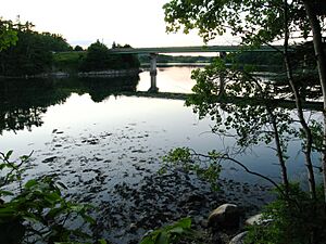 Damariscotta River sunset - 20070722 07979