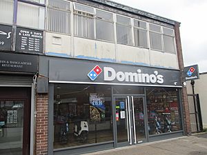 Domino's, Market Street, Hemsworth (1st May 2022).jpg