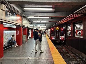 Downtown Crossing Northbound MBTA Red Line Platform, November 2024