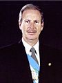 Foto oficial de Presidente Álvaro Arzú (autografiado) (cropped)