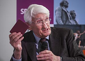 Habermas29 (14307317234)