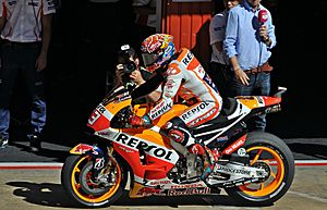 Marc Marquez MotoGP-2015 (4)