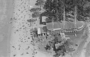 Milford from the air (1920s or 1930s) (cropped)