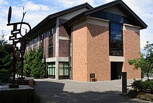 Miller - Lewis & Clark College