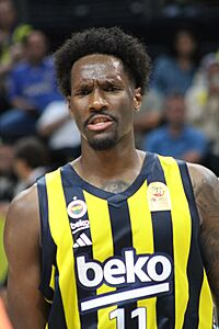 Nigel Hayes 11 Fenerbahçe Basketbol TBSL 20241006 (1)