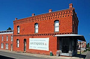 Oakland Building (Douglas County, Oregon scenic images) (douDA0061)