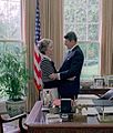 Reagans talking in Oval Office cropped