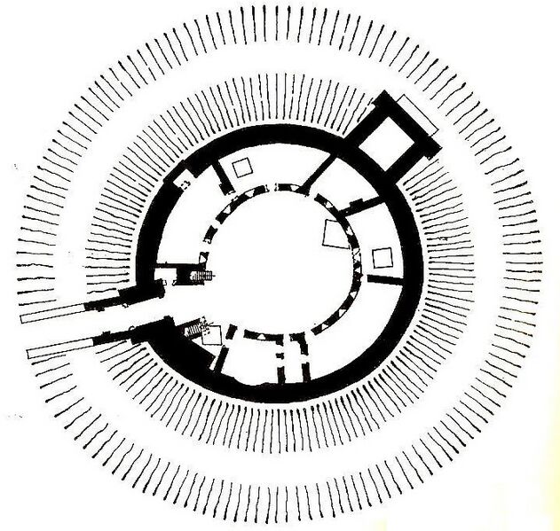 Restormel Castle keep plan