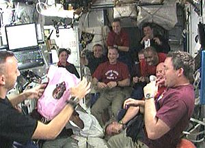 STS129 bresnik baby celebration