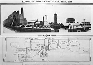 StateLibQld 1 54544 Panoramic view of the Gas Works on Beesley Street, South Brisbane 1935