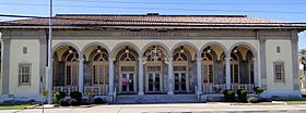 U.S. Post Office Building, El Centro, California.jpg