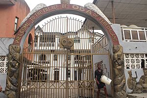 (Photo-walk Nigeria) palace of oba of egbeda, Lagos State