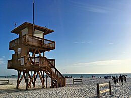 2017 Sarasota Coquina Beach Lifeguard Station FRD 9087