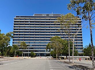 AUS Perth, Central Business District, Dumas House 001.jpg