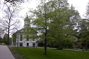 AlumniHall2004