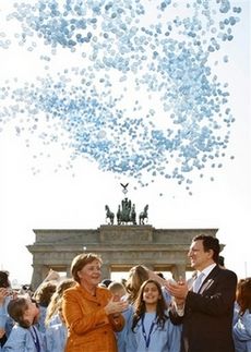 Angela Merkel und José Barroso vor dem Brandenburger Tor