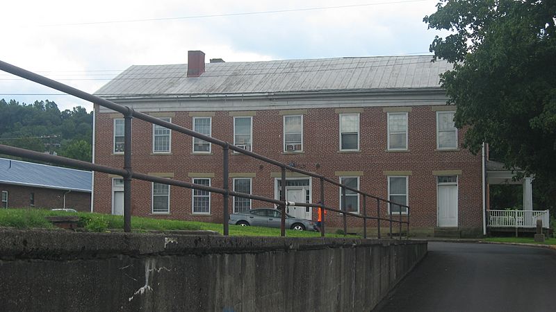 Cain House in St. Marys