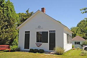 DISTRICT SCHOOLHOUSE NO. 2 CHARLESTOWN, WASHINGTON COUNTY, RI