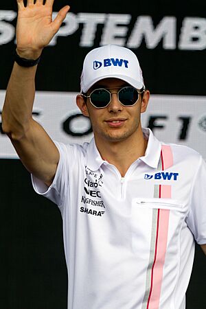 Esteban Ocon 2017 Malaysia 2.jpg