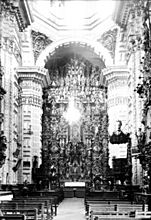 Main altar of the Church of Santa Prisca de Taxco in 1908