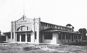Municipal Market in Río Piedras, Puerto Rico (1920) - photograph - page 153