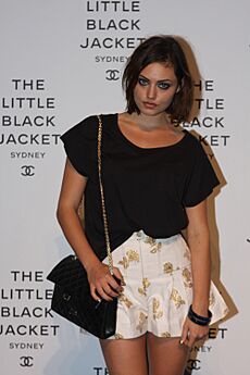 Phoebe Tonkin October 2012 (8121867512)