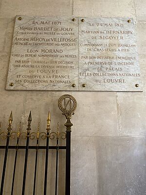 Plaques honoring the defenders of the Louvre in May 1871