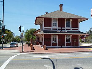 Santa Paula, CA, Train Depot Art Center, 2012 - panoramio