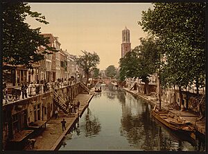 Utrecht Oude Gracht Hamburgerbrug (LOC)