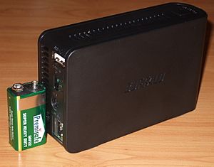 Buffalo LinkStation Mini and a PP3 battery