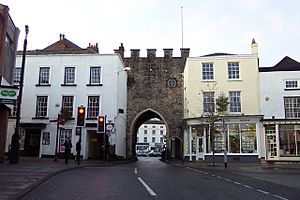 Chepstow town gate - geograph.org.uk - 300607