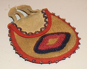 Choctaw beaded pouch 1900 OHS