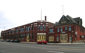 HookAndLadderRepairShop