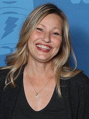 Joey Lauren Adams Facts for Kids