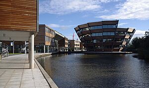 Jubilee Campus MMB H7 The Exchange and Djanogly LRC