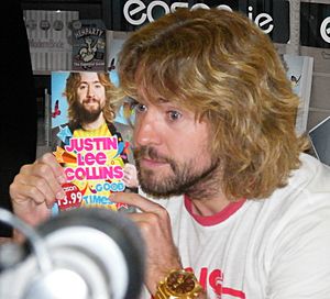 Justin Lee Collins book signing (cropped etc)