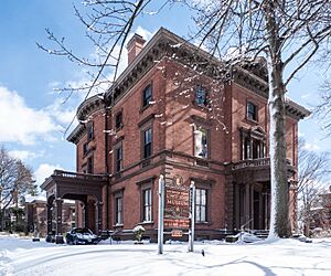 Lippitt House Museum in snow 2017