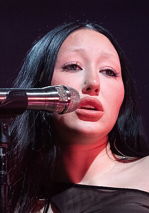 Noah Cyrus Facts for Kids