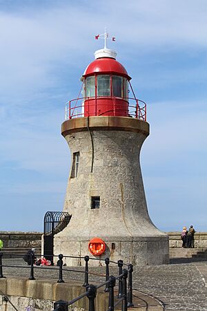 Phare Jetée Sud Tyne South Shields South Tyneside 3.jpg