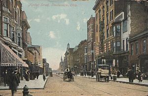 PostcardSteubenvilleOHMarketStreet1910