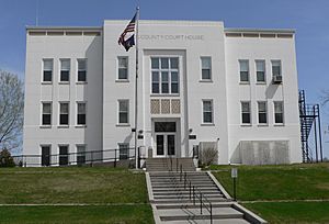 Rock County Courthouse in Bassett