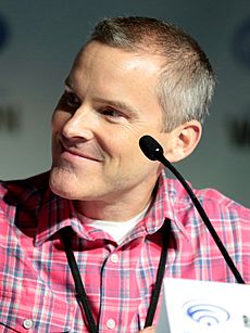Roger Craig Smith by Gage Skidmore