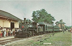 Valley Railroad, Essex, Connecticut Postcard.jpg