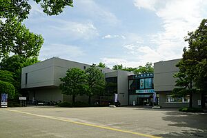 160702 Okayama Prefectural Museum Okayama Japan01s3.jpg